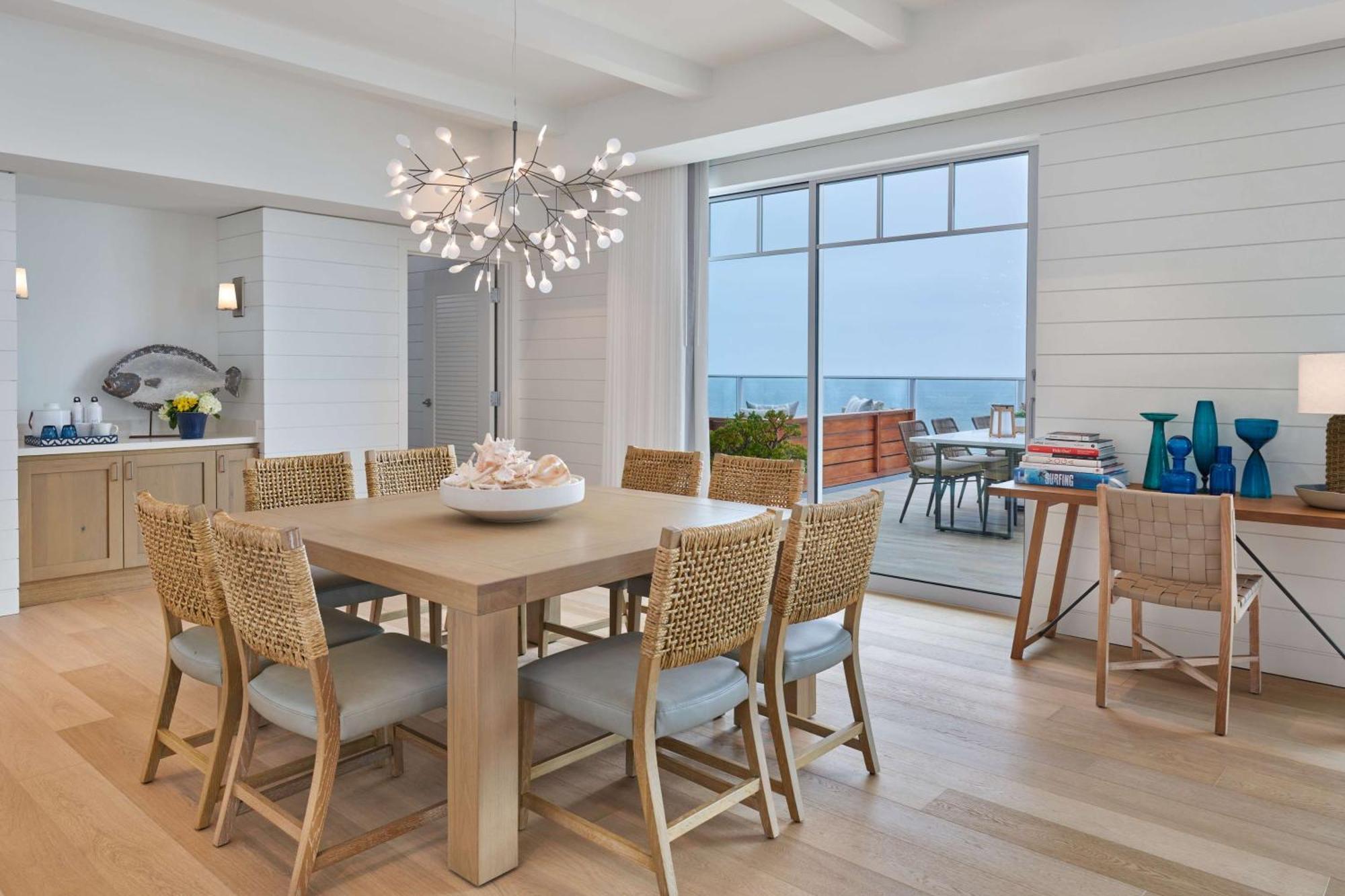 The Seabird Ocean Resort & Spa, Part Of Destination Hotel By Hyatt Oceanside Exterior photo
