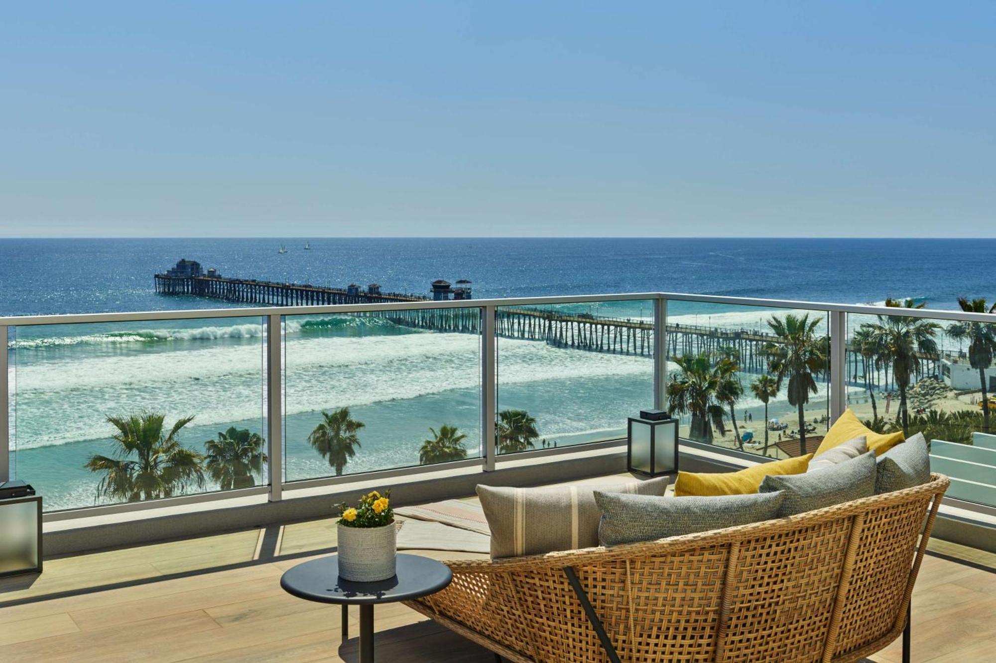 The Seabird Ocean Resort & Spa, Part Of Destination Hotel By Hyatt Oceanside Exterior photo