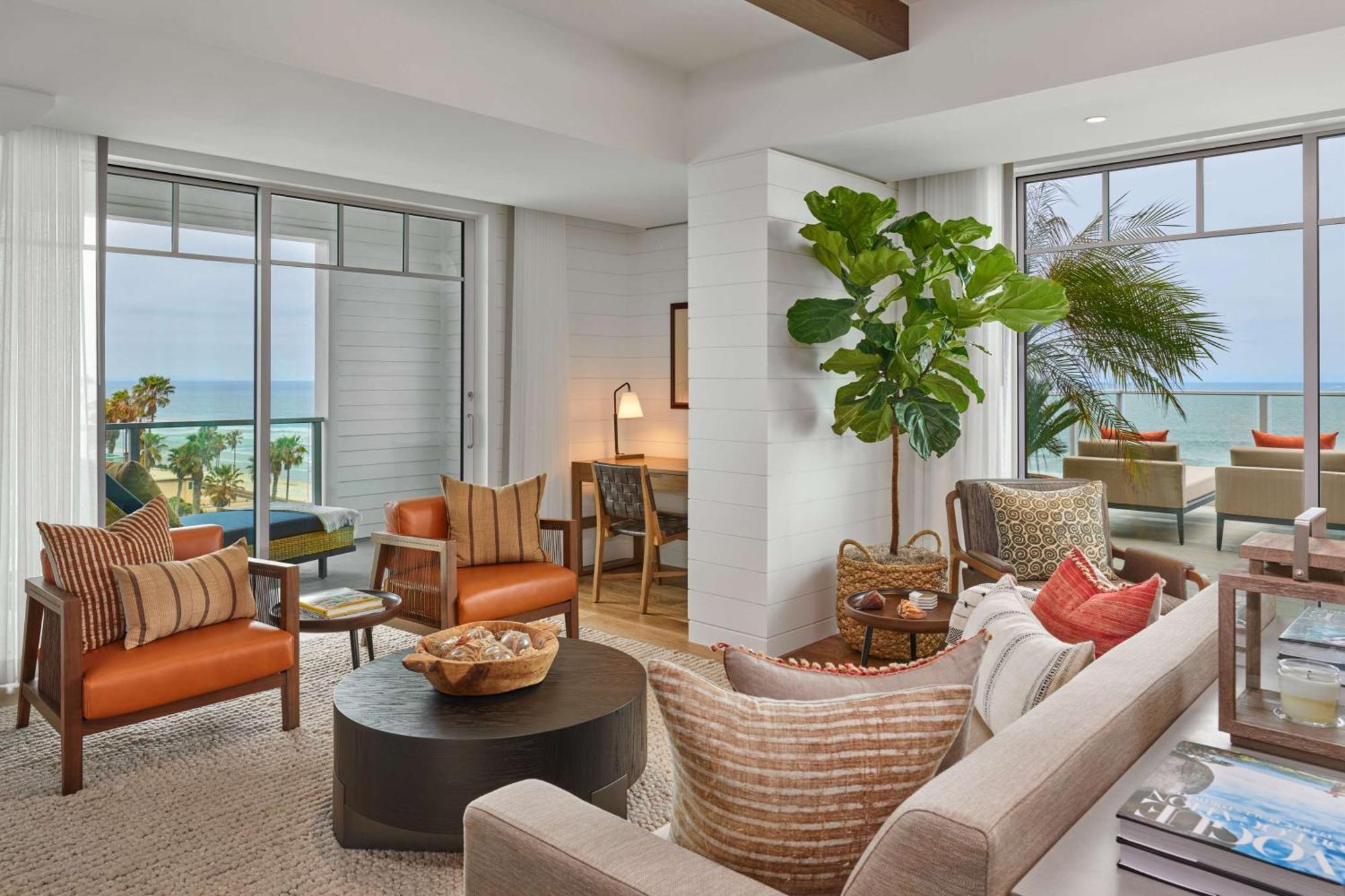 The Seabird Ocean Resort & Spa, Part Of Destination Hotel By Hyatt Oceanside Exterior photo