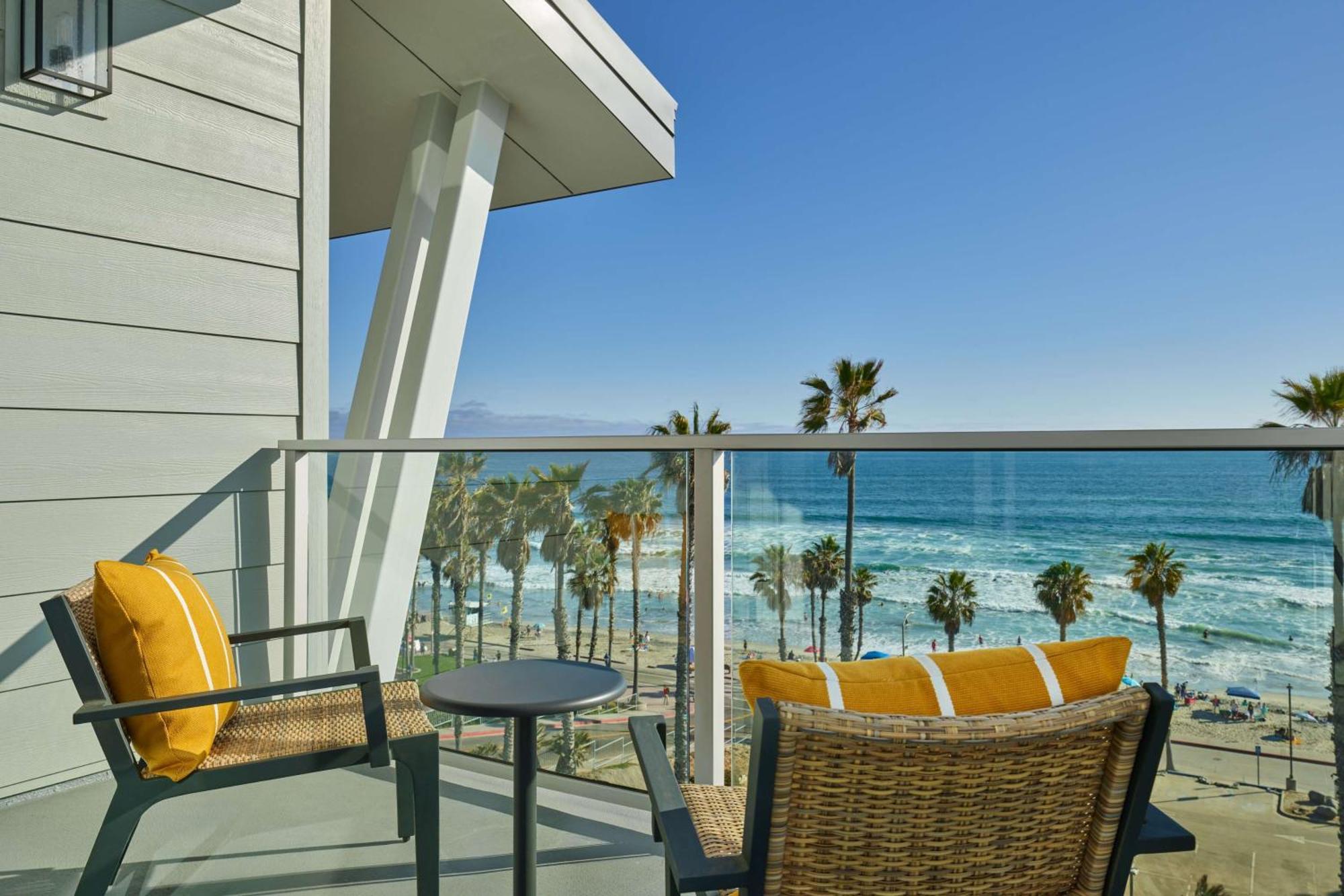The Seabird Ocean Resort & Spa, Part Of Destination Hotel By Hyatt Oceanside Exterior photo