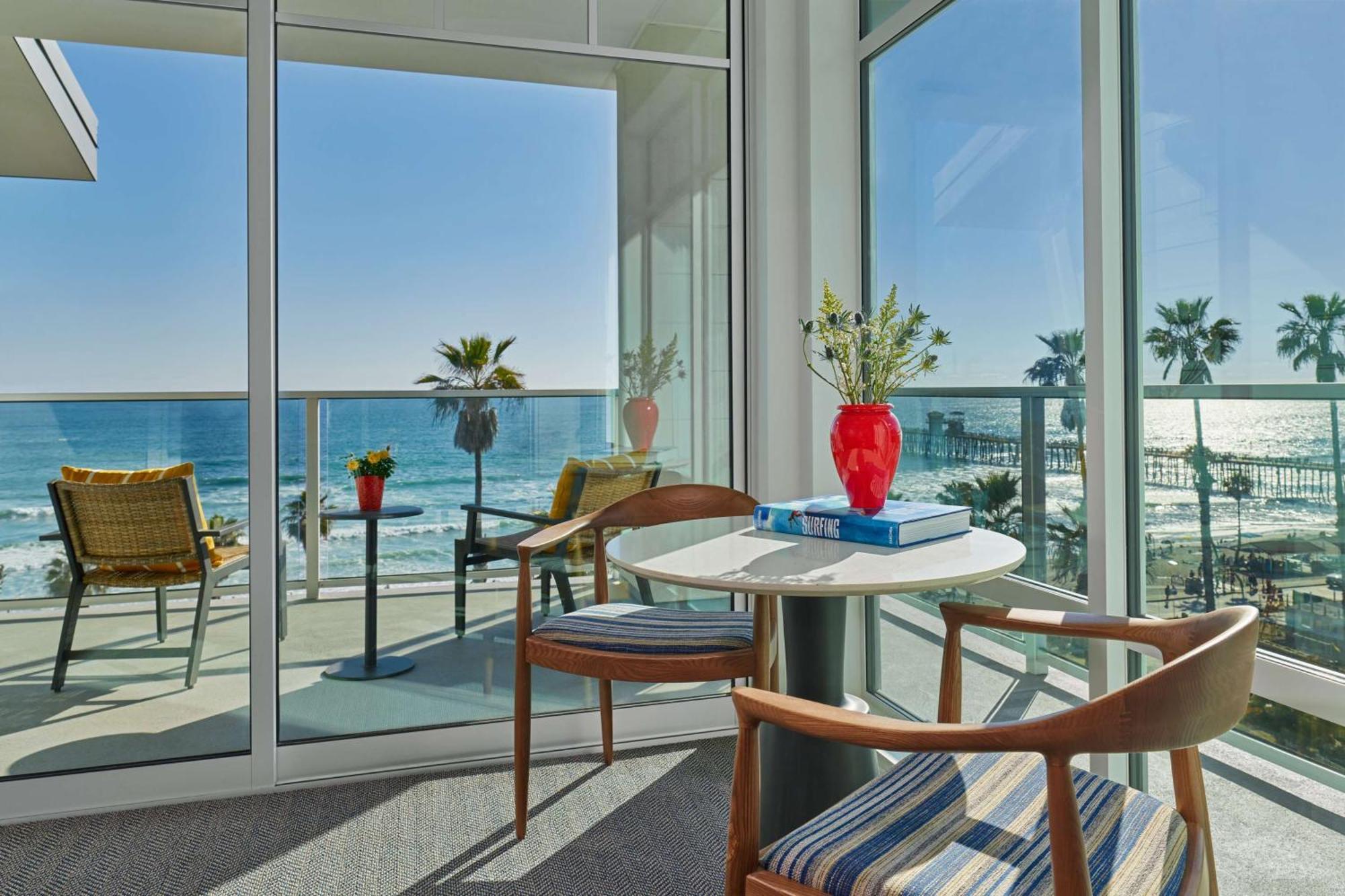 The Seabird Ocean Resort & Spa, Part Of Destination Hotel By Hyatt Oceanside Exterior photo