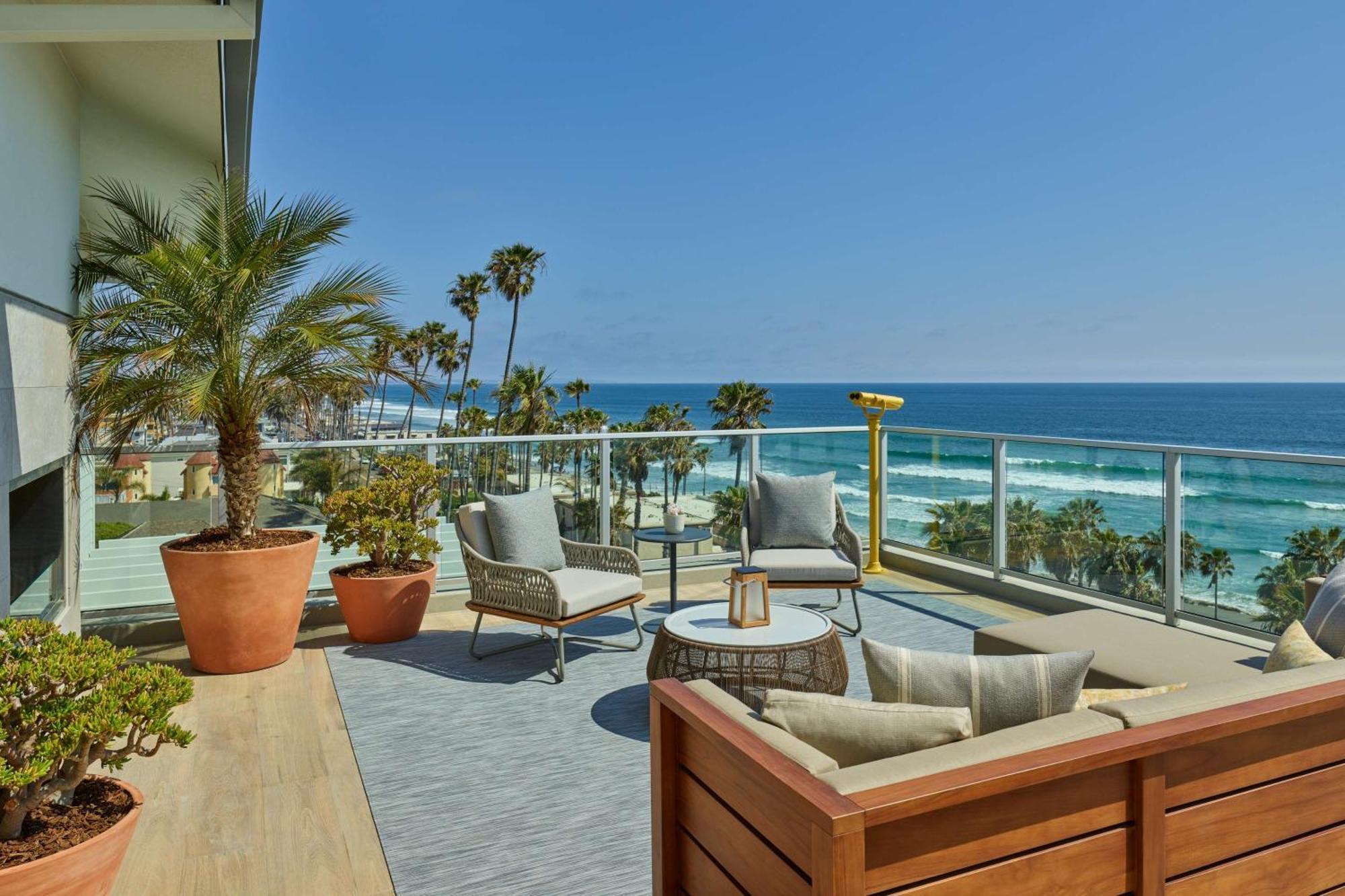 The Seabird Ocean Resort & Spa, Part Of Destination Hotel By Hyatt Oceanside Exterior photo